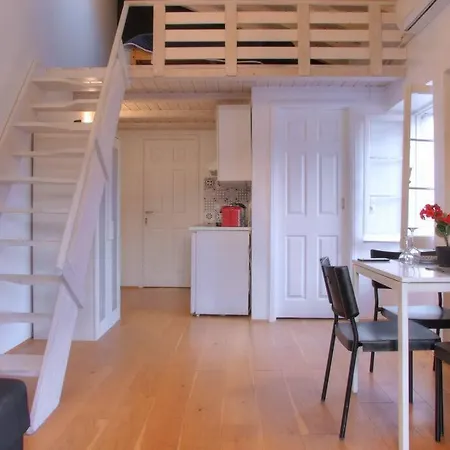 Grace's Elegant Apartment *